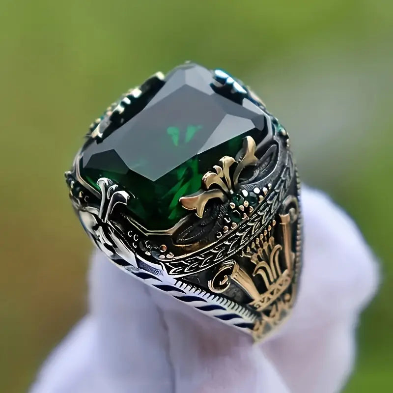 Silver Emerald Vintage Ring
