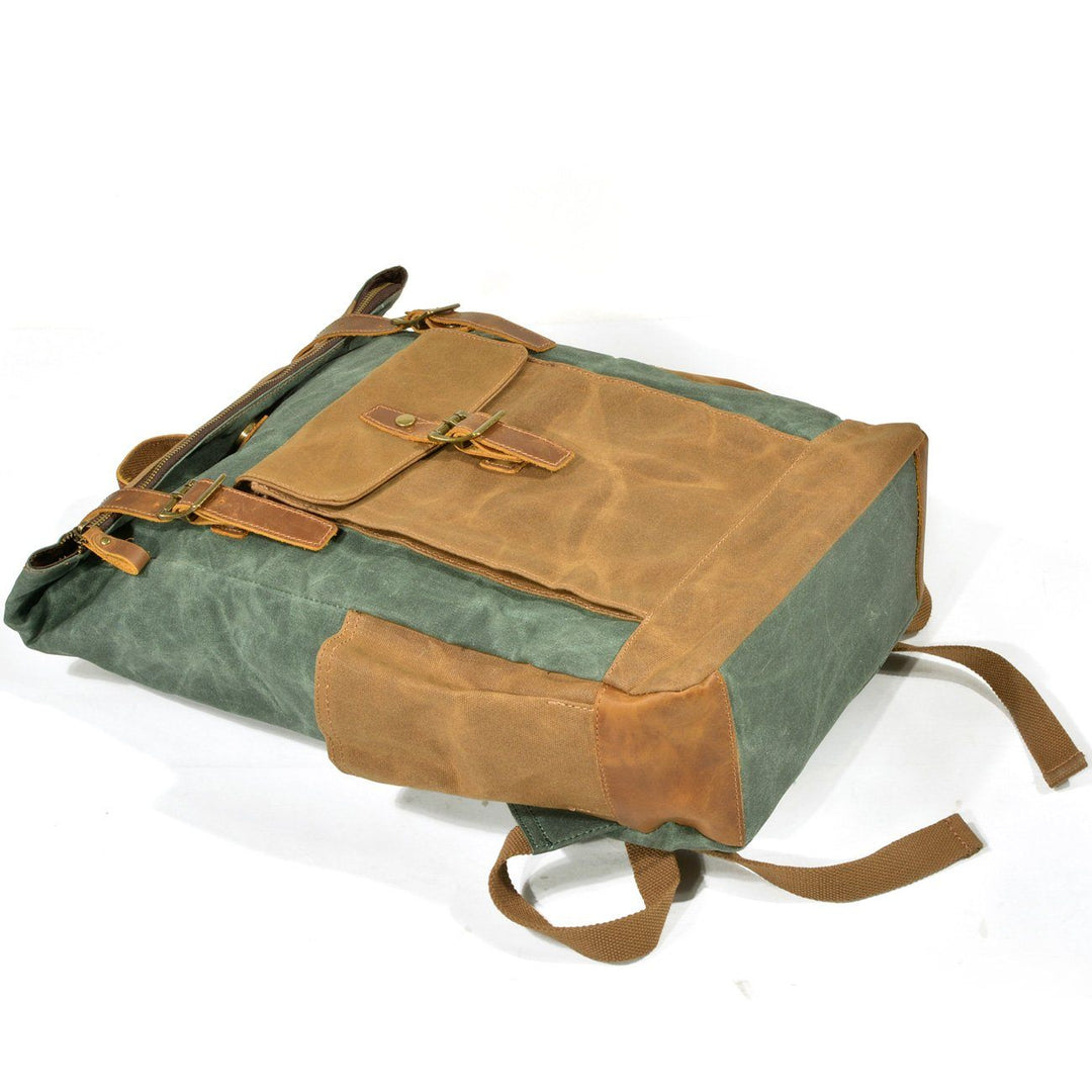 Eryndor | Two-tone Backpack in Waxed Canvas and Leather