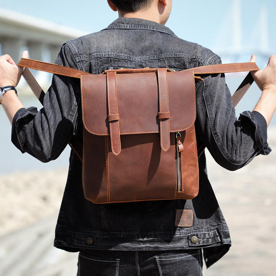 Mavi | Compact Leather Backpack