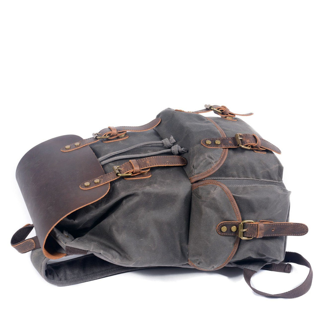 Ravn | Vintage Backpack Made of Waxed Canvas and Leather