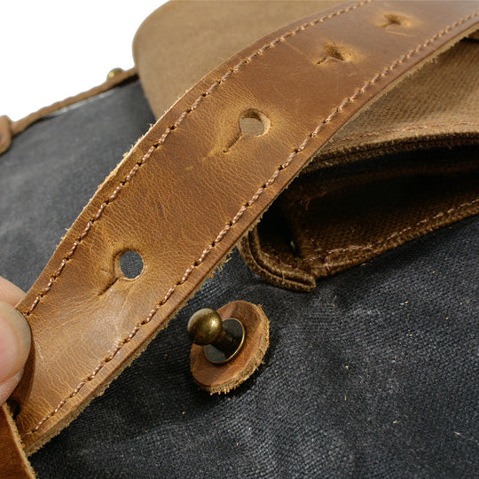 Svala | Vintage Waxed Canvas Rolltop Backpack