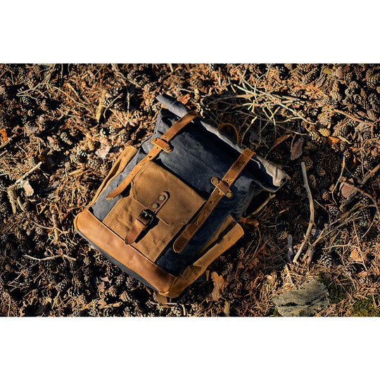 Svala | Vintage Waxed Canvas Rolltop Backpack